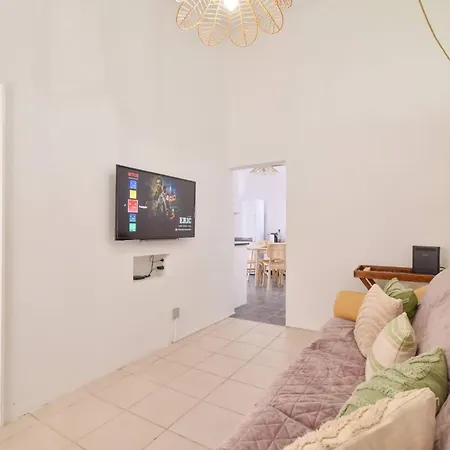 Casa de Férias Casa Algarvia By Mtphomes Pêra